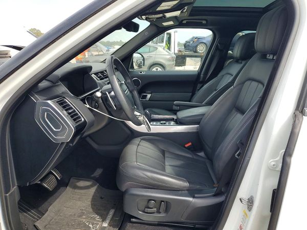 2021 LAND ROVER RANGE ROVER SPORT — DENT