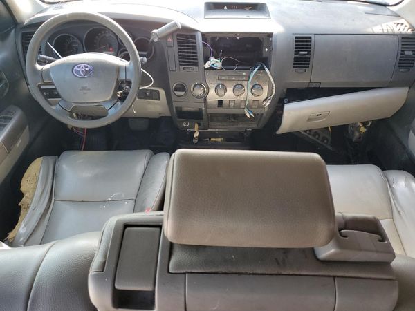 2012 TOYOTA TUNDRA SR5 — CKPT
