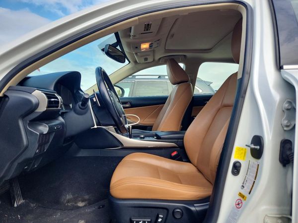 2015 LEXUS IS 250