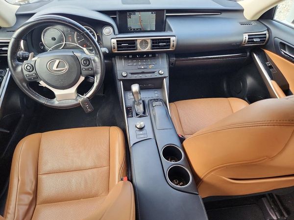 2015 LEXUS IS 250