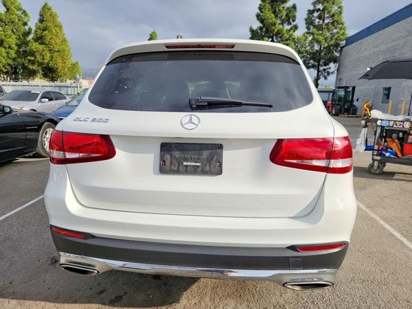 2018 MERCEDES-BENZ GLC 300 GLC300