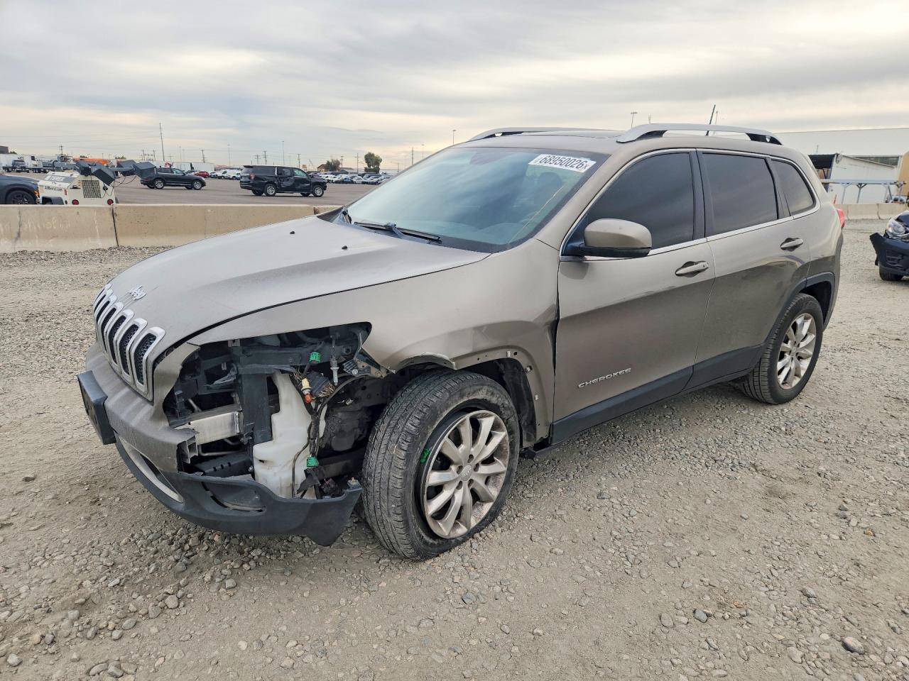 2017 JEEP CHEROKEE L — Front 3/4