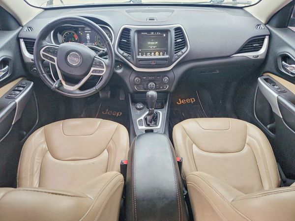 2017 JEEP CHEROKEE L — CKPT