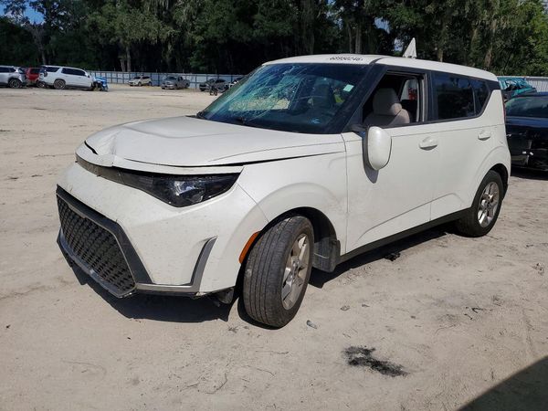 2023 KIA SOUL LX, S — Front 3/4