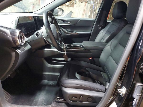 2026 CHEVROLET EQUINOX 2LT — DENT