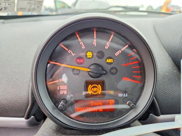 2016 MINI COOPER — ODOM