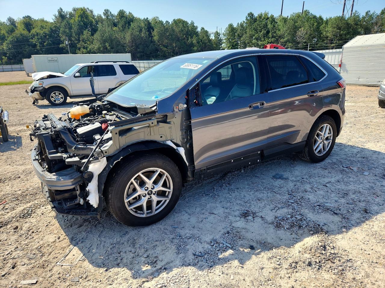 2023 FORD EDGE — Front 3/4