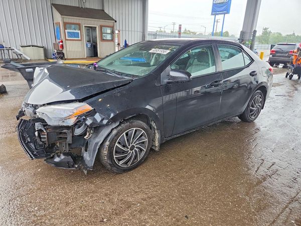 2017 TOYOTA COROLLA — Front 3/4