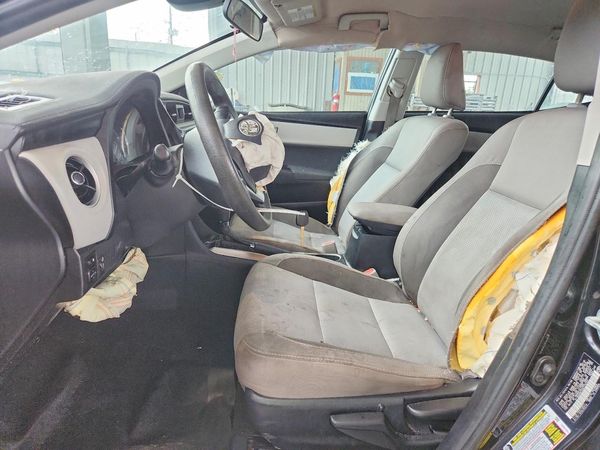 2017 TOYOTA COROLLA — DENT