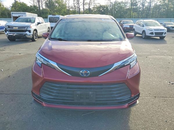 2021 TOYOTA SIENNA LE — DIRF