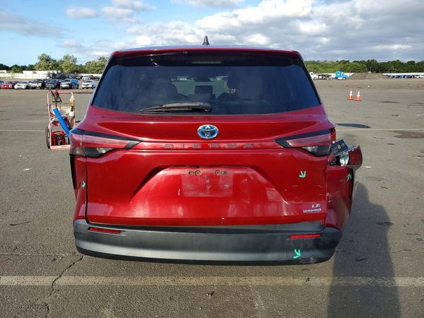2021 TOYOTA SIENNA LE — DIRR