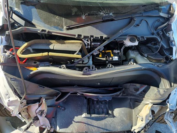 2021 TESLA MODEL Y — Engine bay