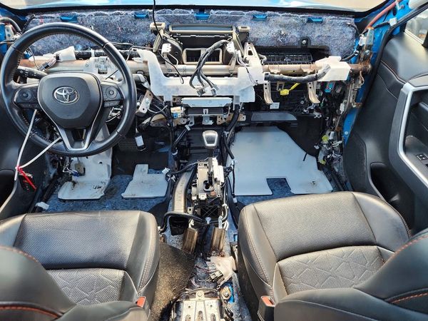 2019 TOYOTA RAV4 — CKPT