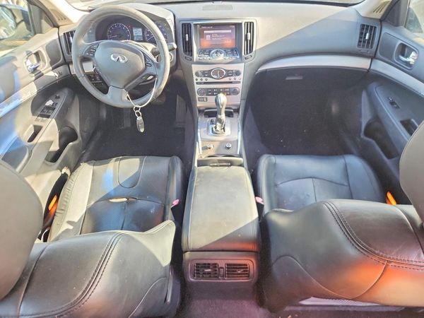 2012 INFINITI G37