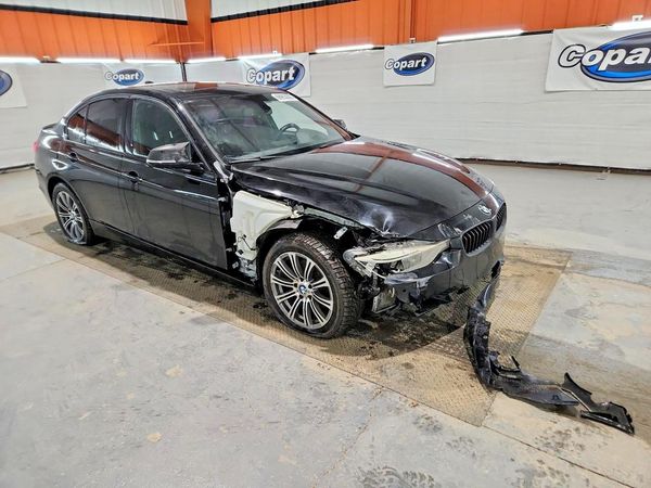 2014 BMW 328 xDrive — Passenger 3/4