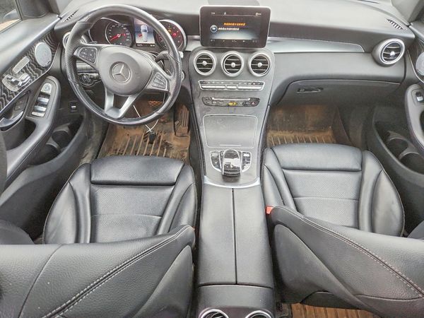 2019 MERCEDES-BENZ GLC GLC 300-4M