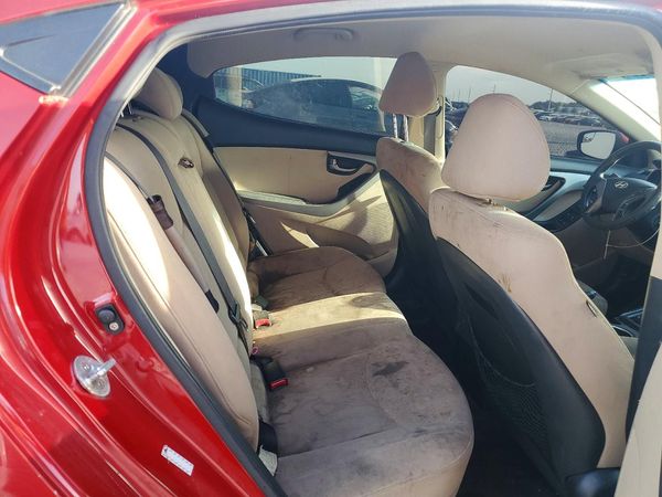2016 HYUNDAI ELANTRA