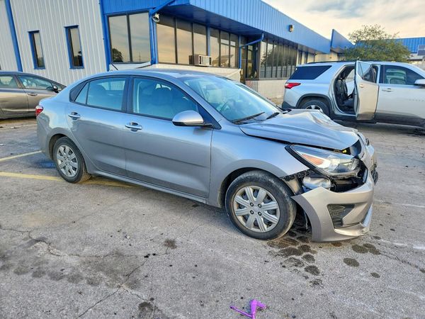 2022 KIA RIO LX, S