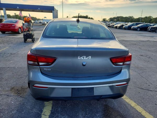 2022 KIA RIO LX, S