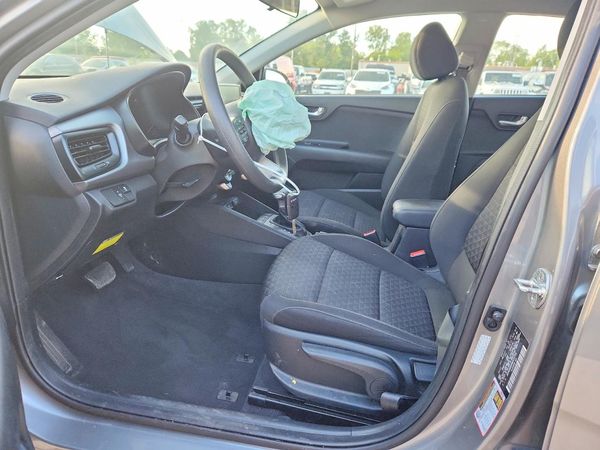 2022 KIA RIO LX, S
