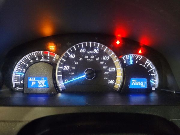 2013 TOYOTA CAMRY — ODOM