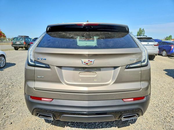 2020 CADILLAC XT4 — DIRR