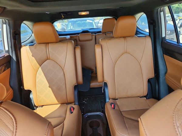 2021 TOYOTA HIGHLANDER — SUVN