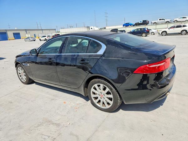 2019 JAGUAR XE