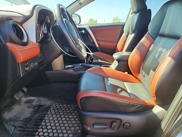 2014 TOYOTA RAV4 High