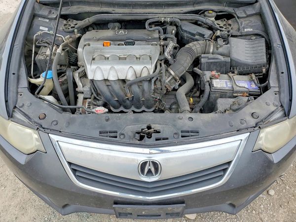 2012 ACURA TSX — Engine bay
