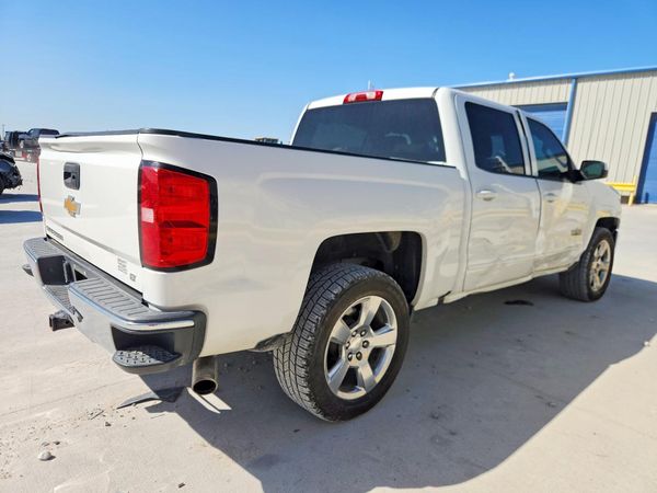 2017 CHEVROLET SILVERADO LT