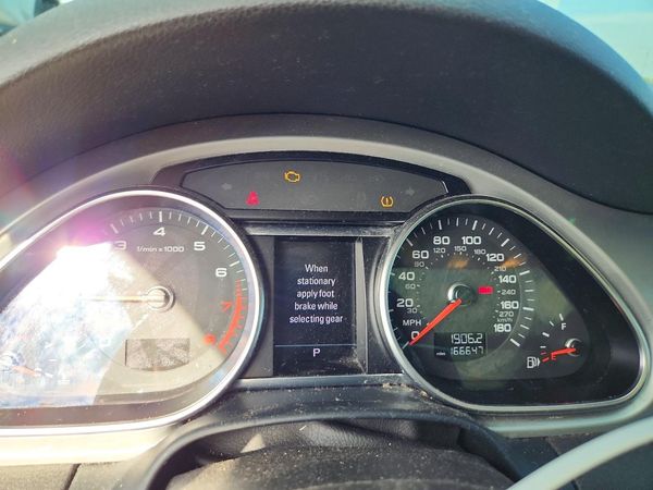 2012 AUDI Q7 Premium Plus