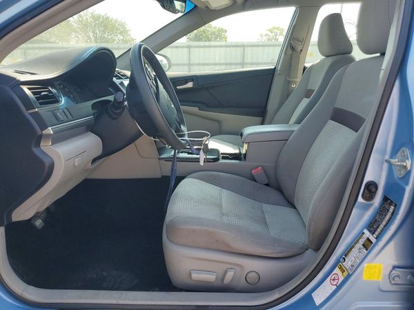 2012 TOYOTA CAMRY