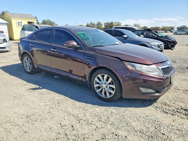 2013 KIA OPTIMA LX — Passenger 3/4