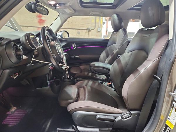 2017 MINI COOPER — DENT