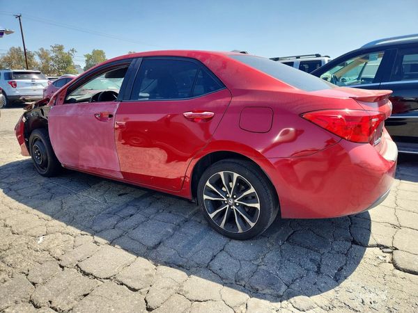 2017 TOYOTA COROLLA