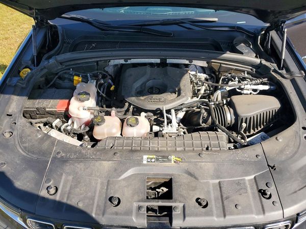 2024 JEEP GRAND CHEROKEE Limited 4XE — Engine bay