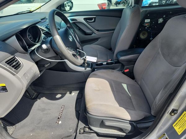 2015 HYUNDAI ELANTRA GLS(Middle)