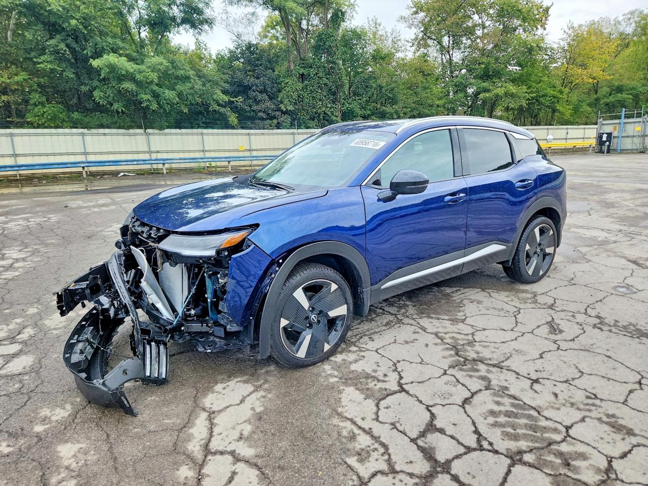 2026 NISSAN KICKS — Front 3/4