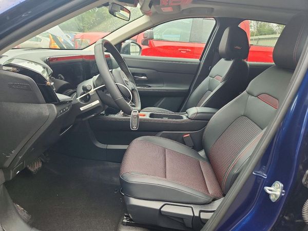 2026 NISSAN KICKS — DENT