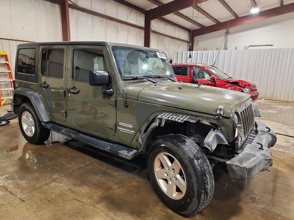 2015 JEEP WRANGLER UNLIMITED SPORT 4X4