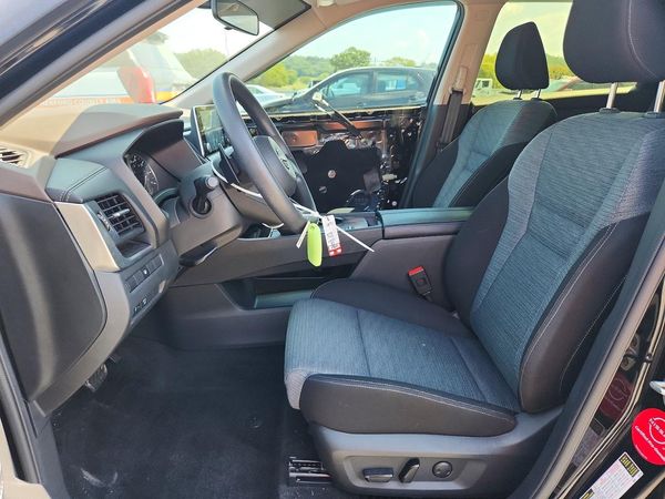 2023 NISSAN ROGUE SV — DENT