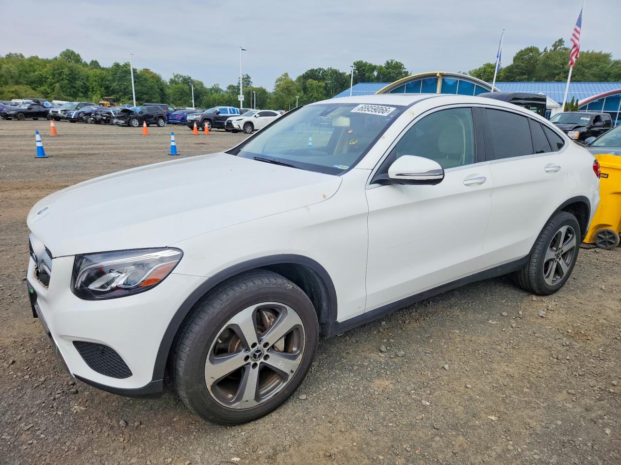 2018 MERCEDES-BENZ GLC COUPE GLC300-4M — Front 3/4