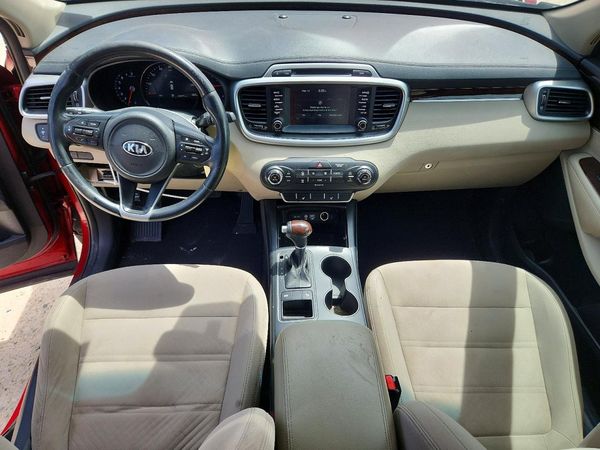 2017 KIA SORENTO