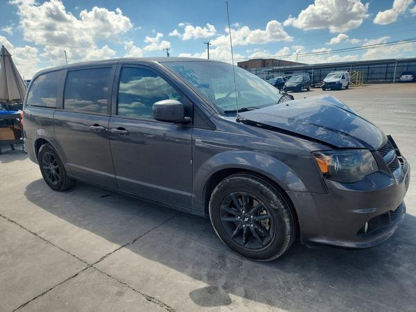 2020 DODGE GRAND CARAVAN — Passenger 3/4