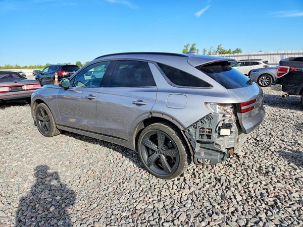 2024 GENESIS GV70
