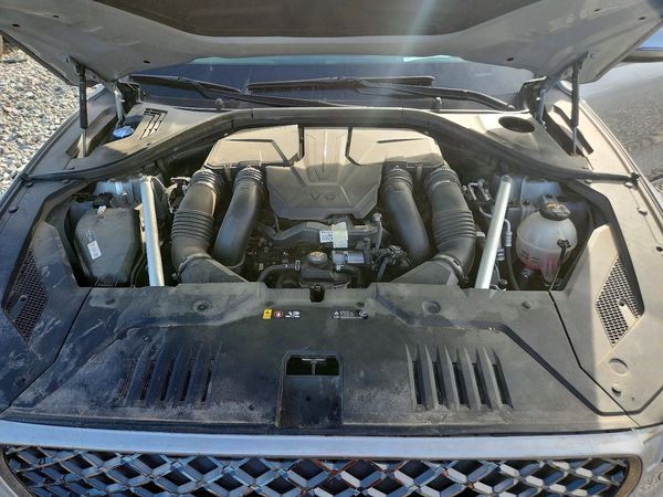 2024 GENESIS GV70