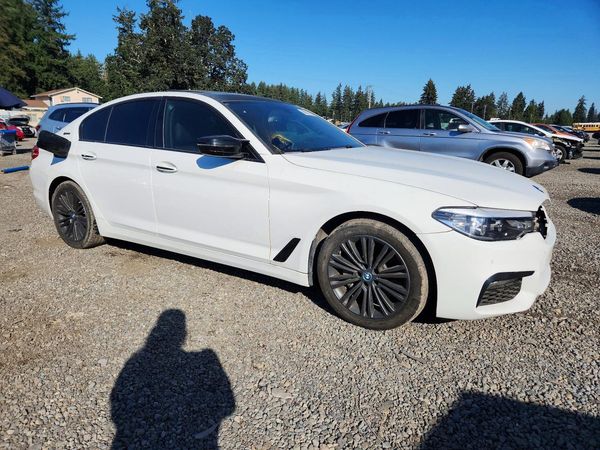 2018 BMW 530XE xDrive — Passenger 3/4