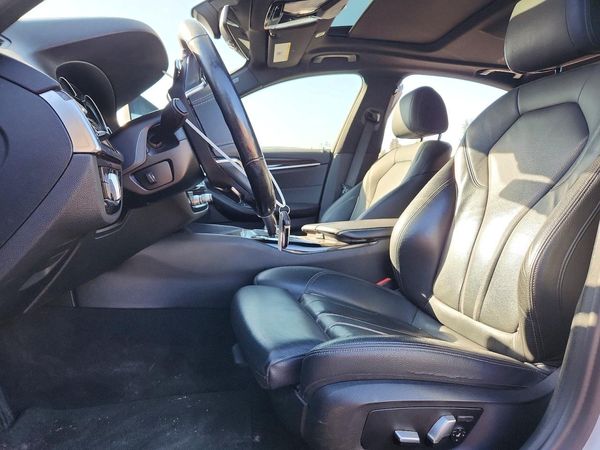 2018 BMW 530XE xDrive — DENT