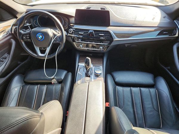 2018 BMW 530XE xDrive — CKPT